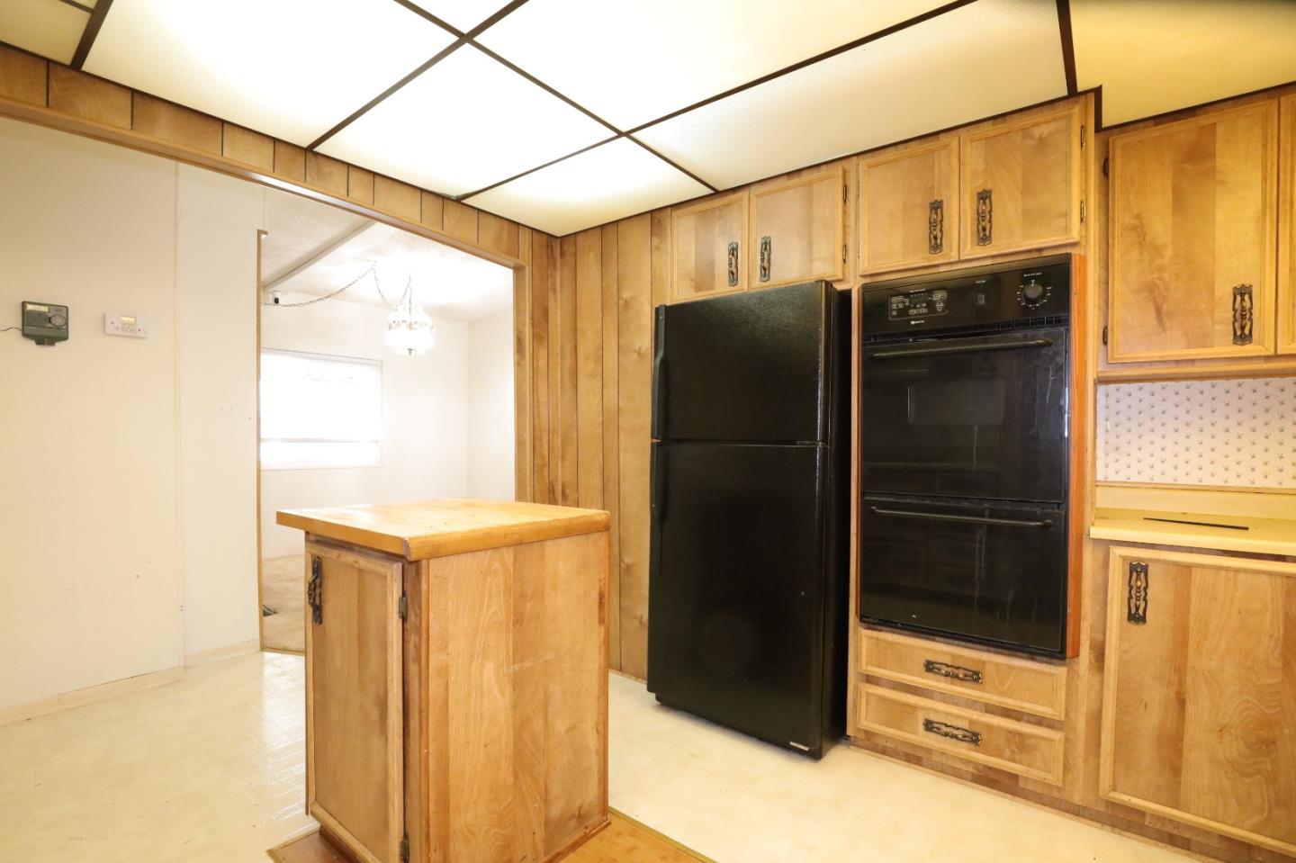 Detail Gallery Image 8 of 38 For 690 Persian Dr #95,  Sunnyvale,  CA 94089 - 4 Beds | 2 Baths