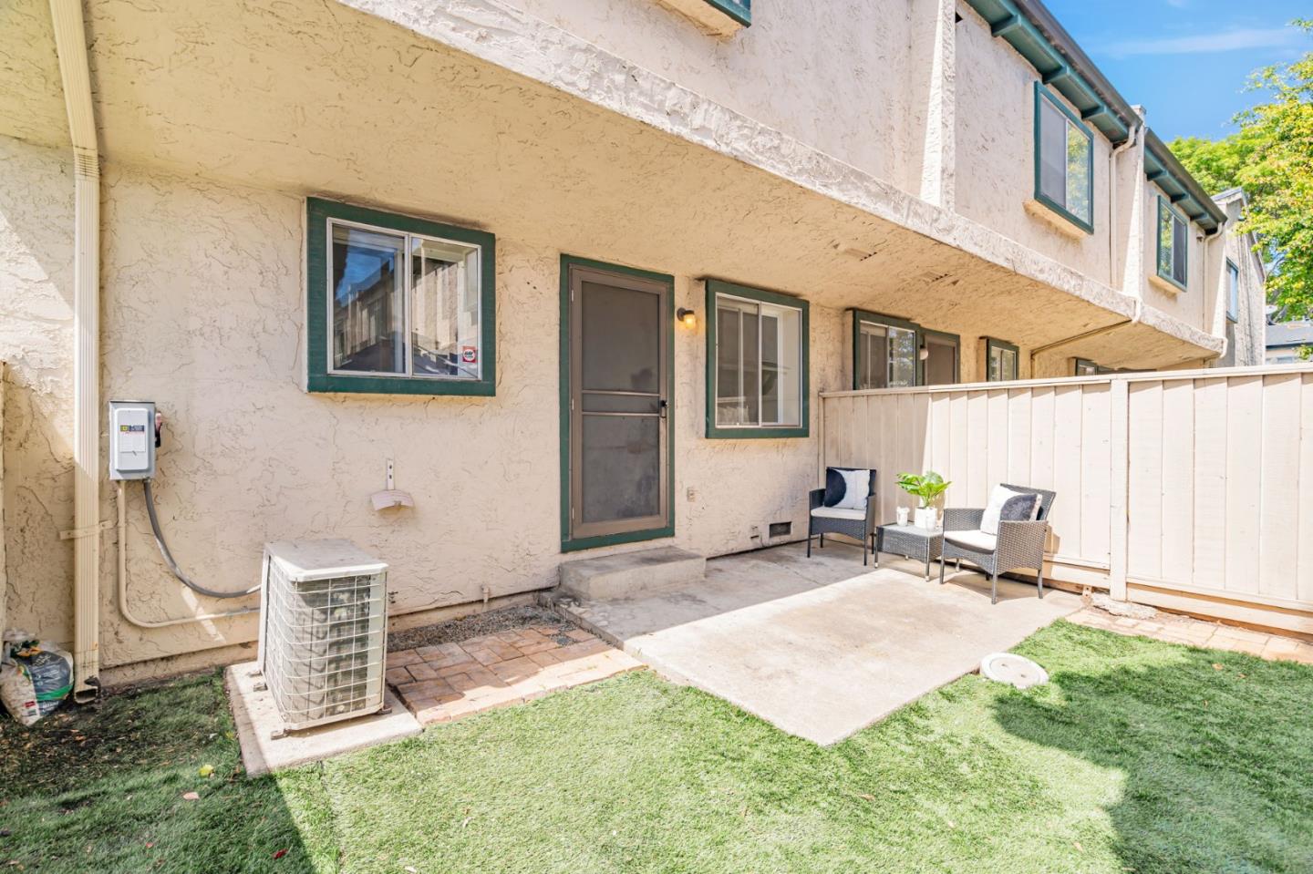 Detail Gallery Image 33 of 44 For 1031 Clyde Ave #401,  Santa Clara,  CA 95054 - 2 Beds | 2/1 Baths