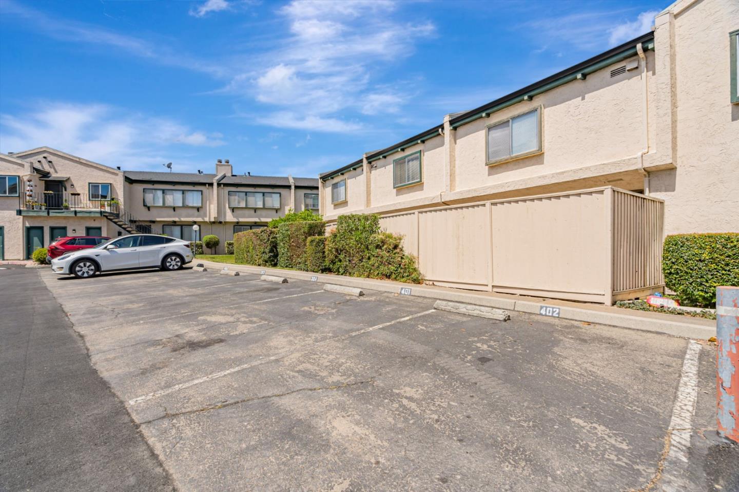Detail Gallery Image 40 of 44 For 1031 Clyde Ave #401,  Santa Clara,  CA 95054 - 2 Beds | 2/1 Baths