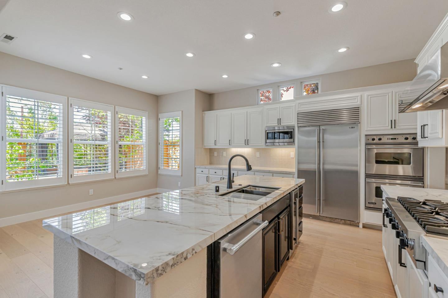 Detail Gallery Image 22 of 93 For 2892 Birkdale Ct, Gilroy,  CA 95020 - 5 Beds | 4/1 Baths
