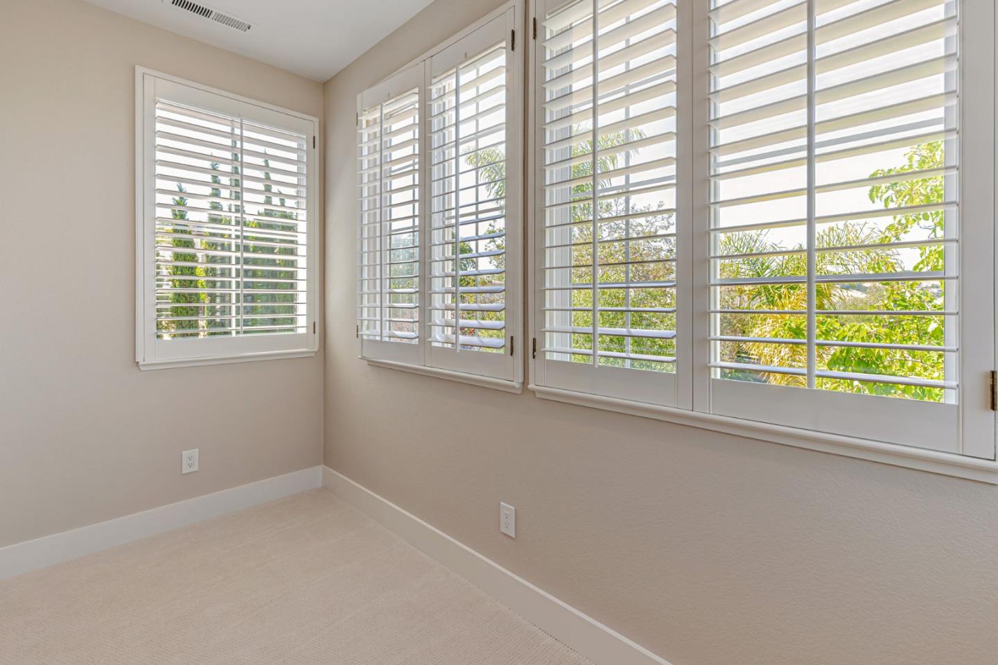 Detail Gallery Image 28 of 93 For 2892 Birkdale Ct, Gilroy,  CA 95020 - 5 Beds | 4/1 Baths