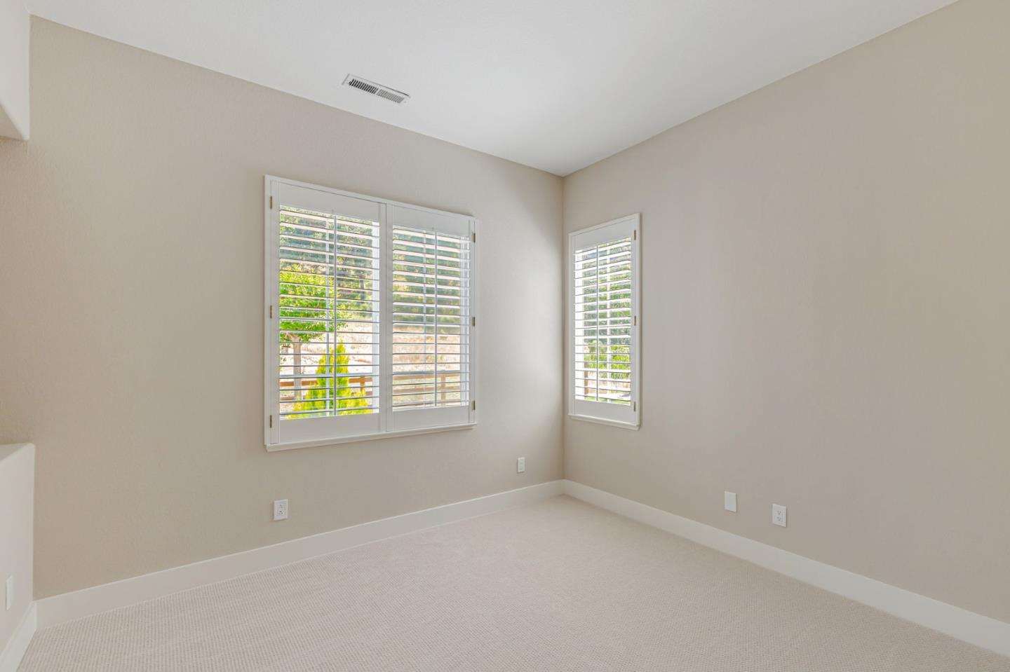 Detail Gallery Image 42 of 93 For 2892 Birkdale Ct, Gilroy,  CA 95020 - 5 Beds | 4/1 Baths