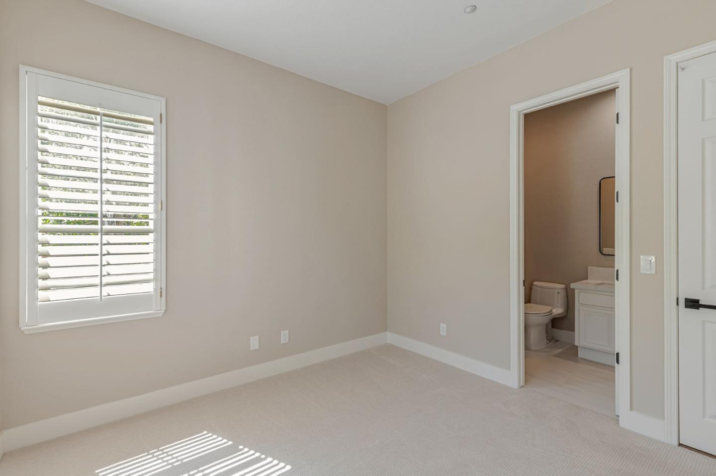 Detail Gallery Image 43 of 93 For 2892 Birkdale Ct, Gilroy,  CA 95020 - 5 Beds | 4/1 Baths
