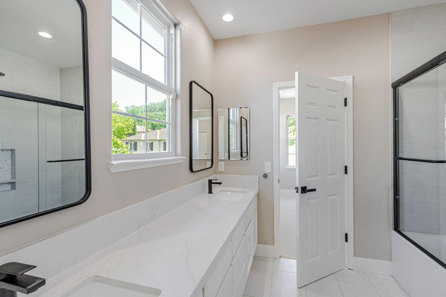 Detail Gallery Image 53 of 93 For 2892 Birkdale Ct, Gilroy,  CA 95020 - 5 Beds | 4/1 Baths