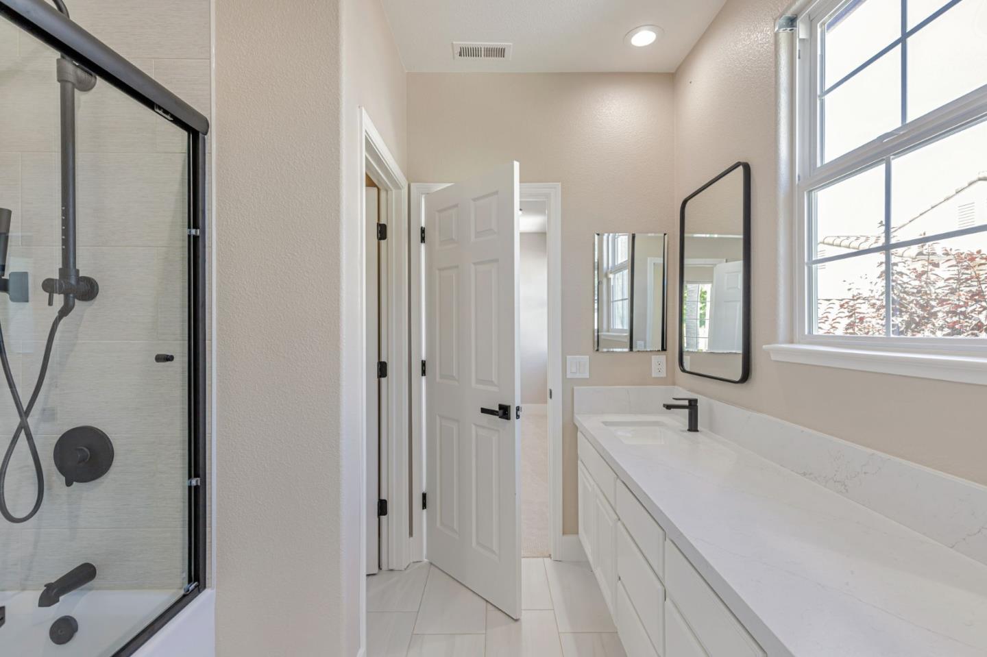 Detail Gallery Image 55 of 93 For 2892 Birkdale Ct, Gilroy,  CA 95020 - 5 Beds | 4/1 Baths