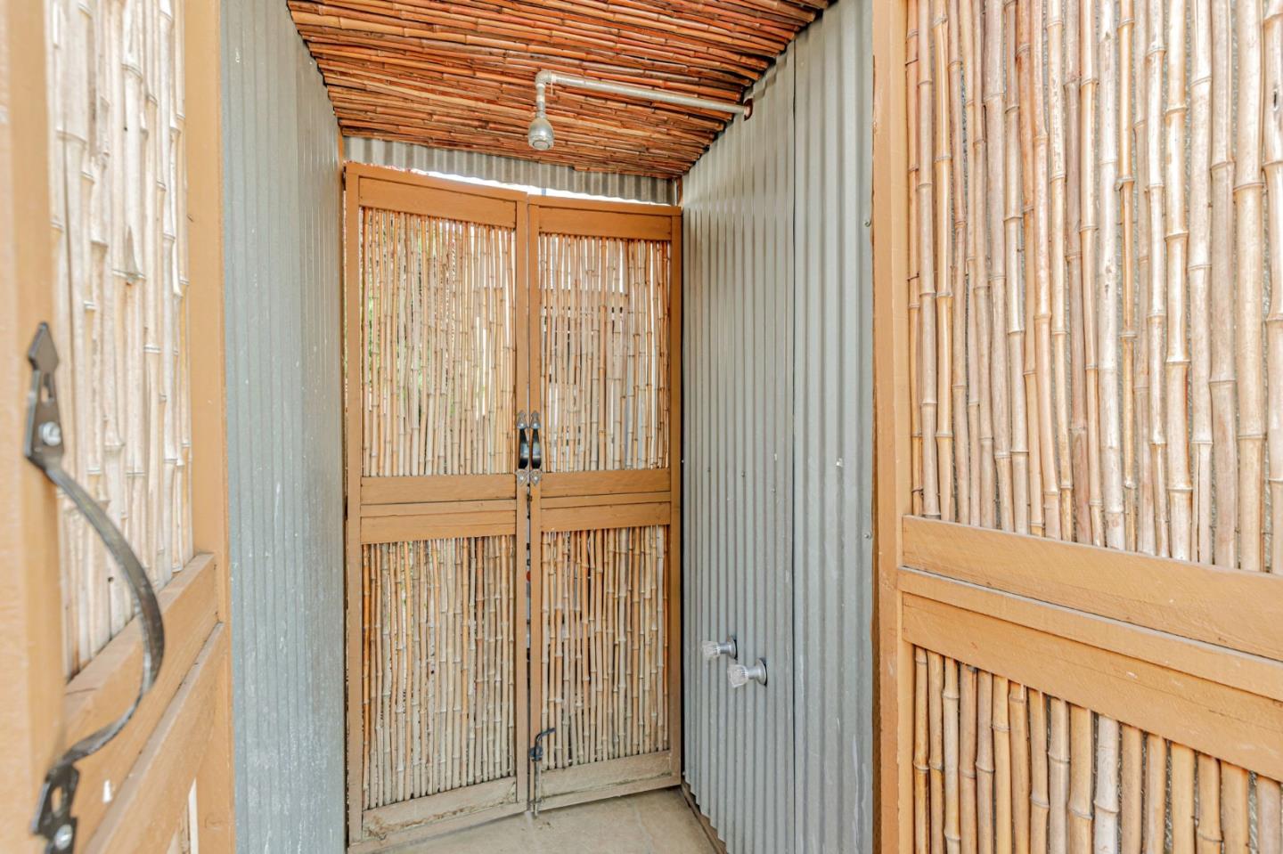 Detail Gallery Image 64 of 93 For 2892 Birkdale Ct, Gilroy,  CA 95020 - 5 Beds | 4/1 Baths