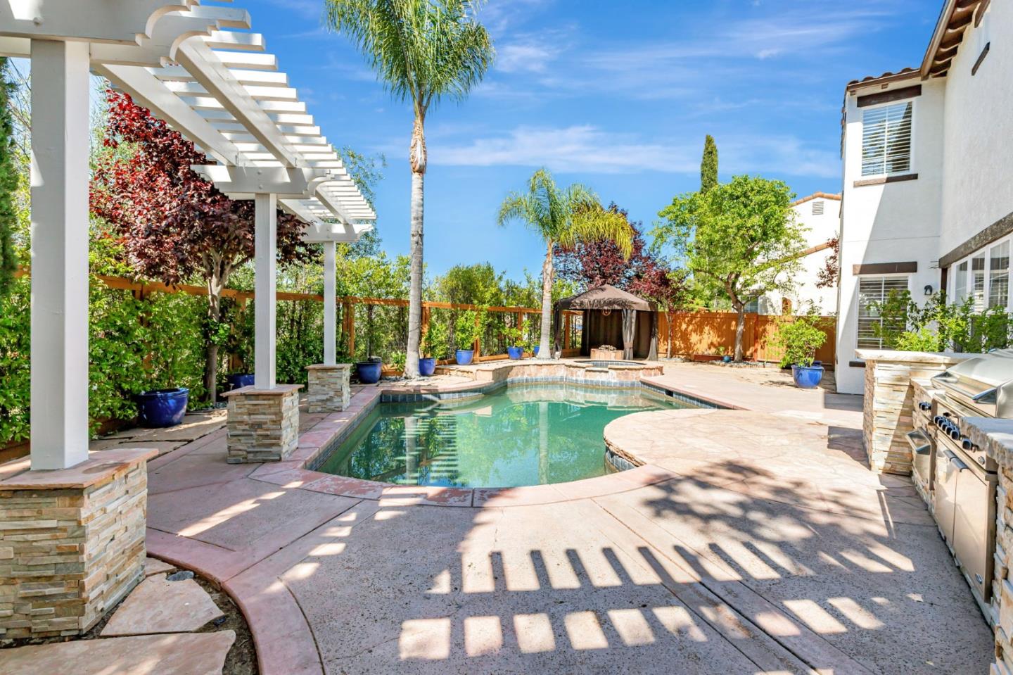 Detail Gallery Image 66 of 93 For 2892 Birkdale Ct, Gilroy,  CA 95020 - 5 Beds | 4/1 Baths