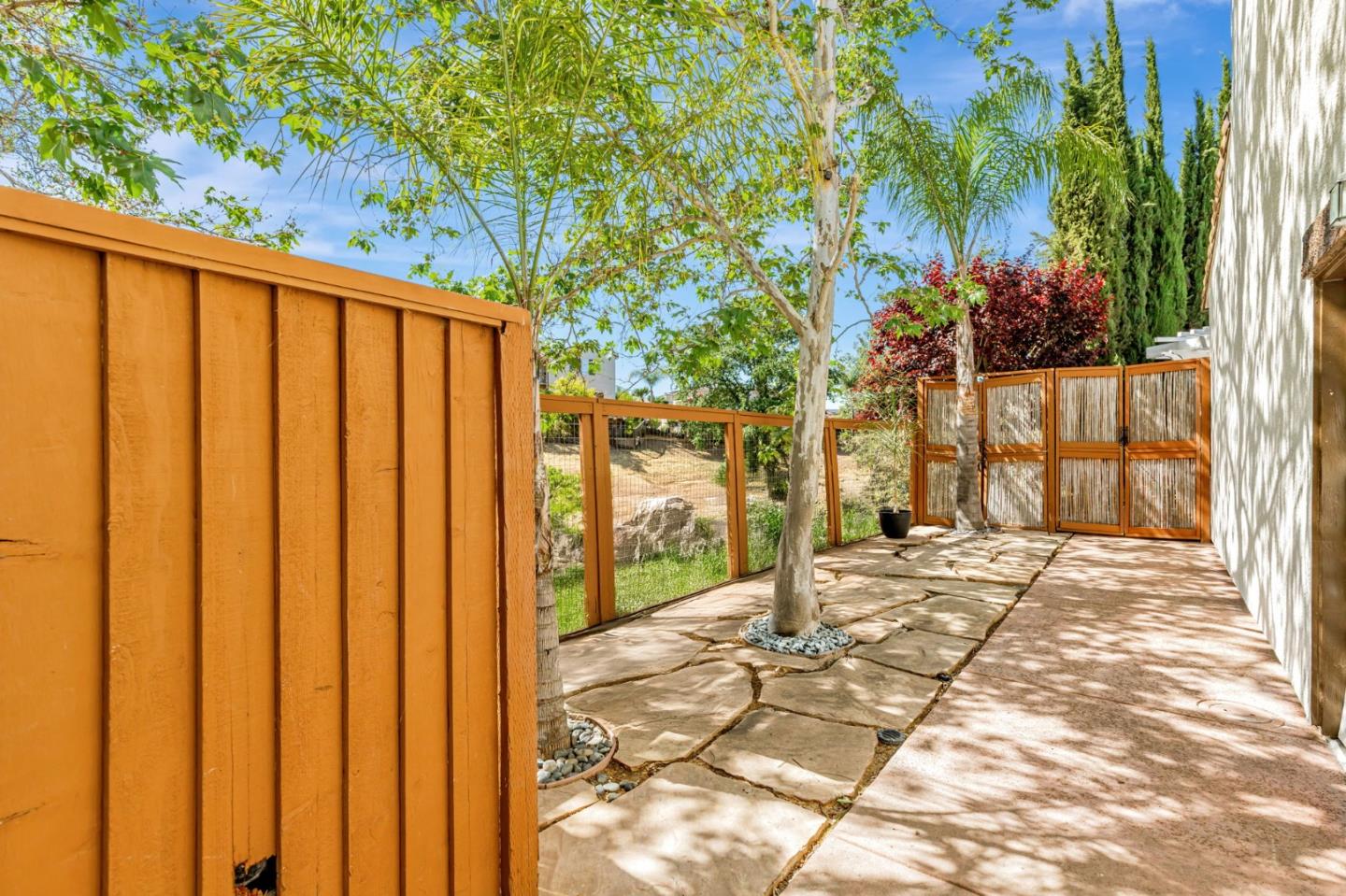 Detail Gallery Image 74 of 93 For 2892 Birkdale Ct, Gilroy,  CA 95020 - 5 Beds | 4/1 Baths