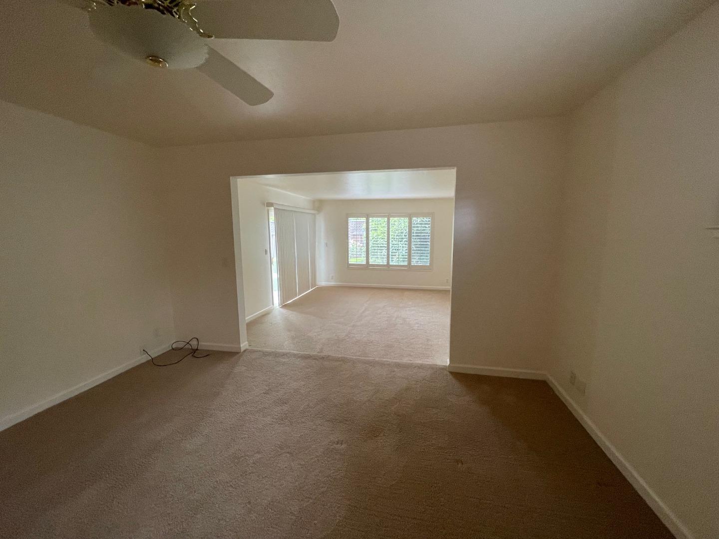 Detail Gallery Image 29 of 31 For 2272 Glenkirk Dr, San Jose,  CA 95124 - 4 Beds | 2/1 Baths