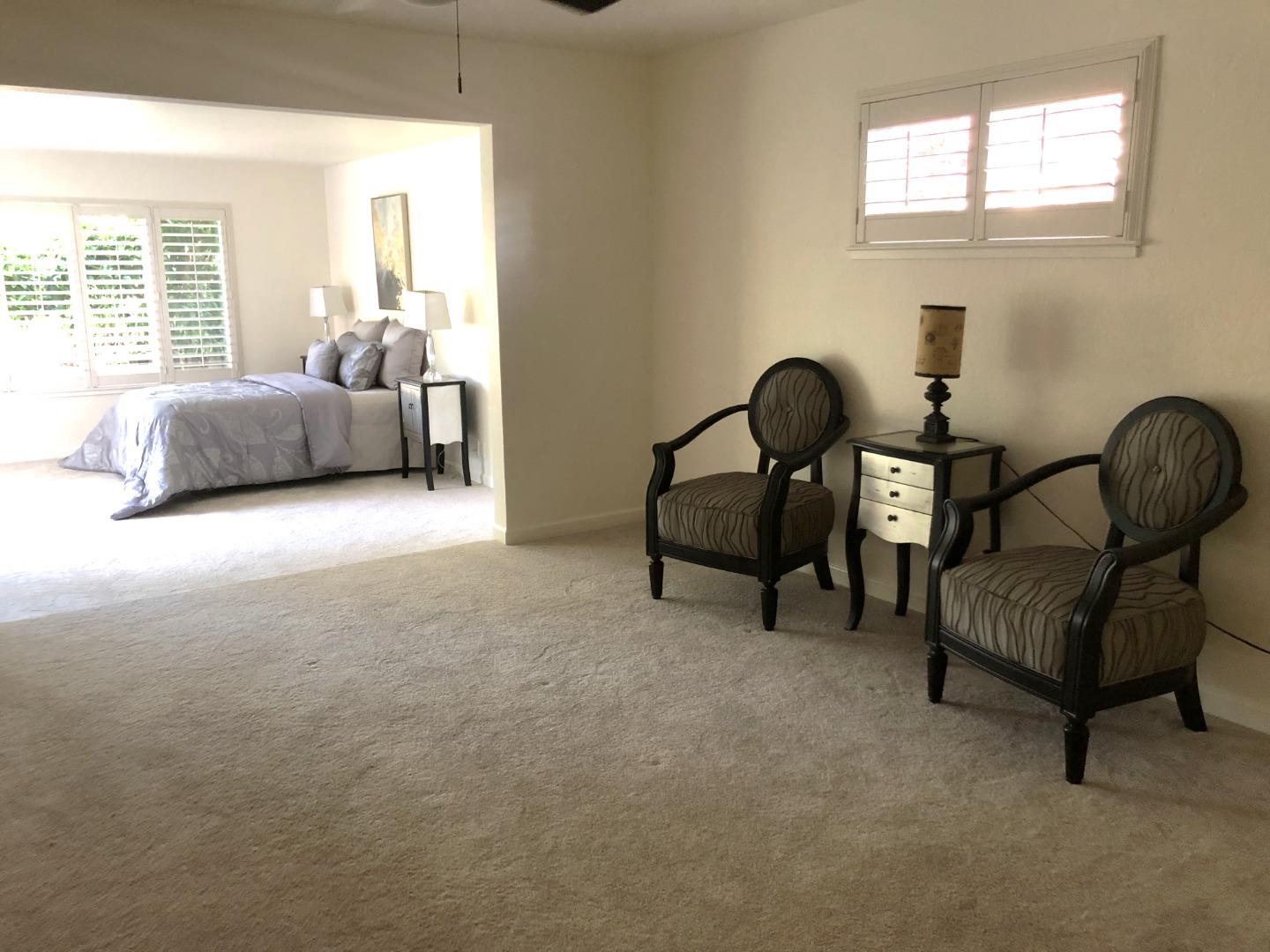 Detail Gallery Image 9 of 31 For 2272 Glenkirk Dr, San Jose,  CA 95124 - 4 Beds | 2/1 Baths