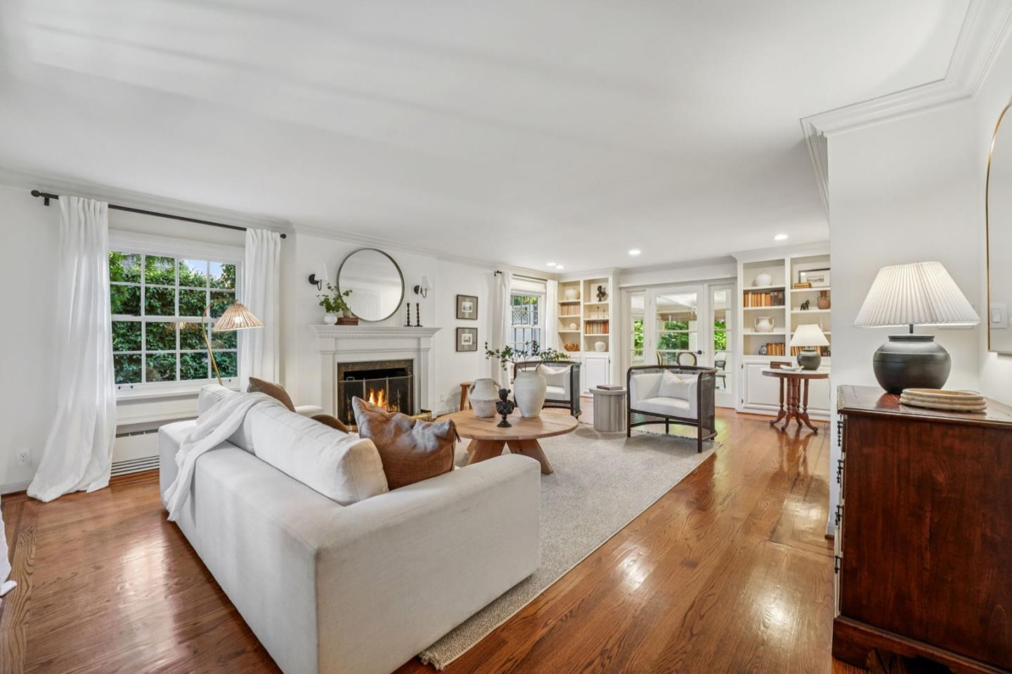 Detail Gallery Image 15 of 86 For 1714 Sweetbriar Dr, San Jose,  CA 95125 - 4 Beds | 2/1 Baths