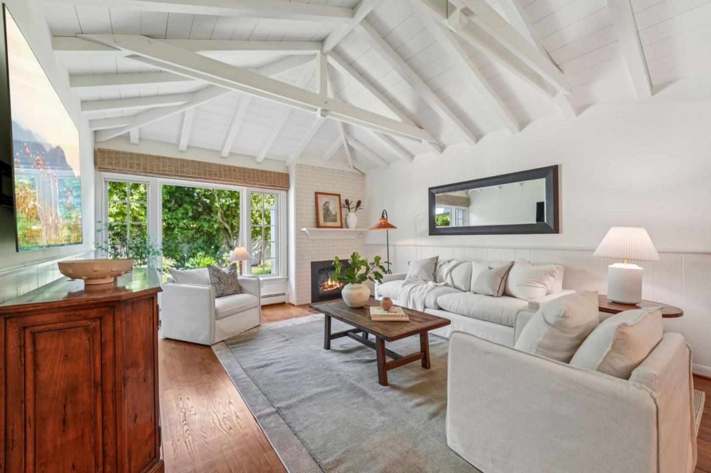 Detail Gallery Image 20 of 86 For 1714 Sweetbriar Dr, San Jose,  CA 95125 - 4 Beds | 2/1 Baths