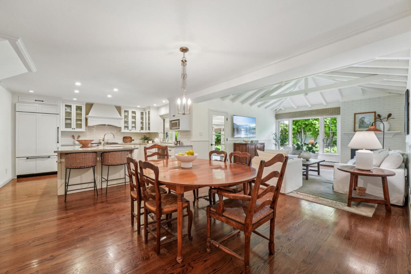 Detail Gallery Image 24 of 86 For 1714 Sweetbriar Dr, San Jose,  CA 95125 - 4 Beds | 2/1 Baths