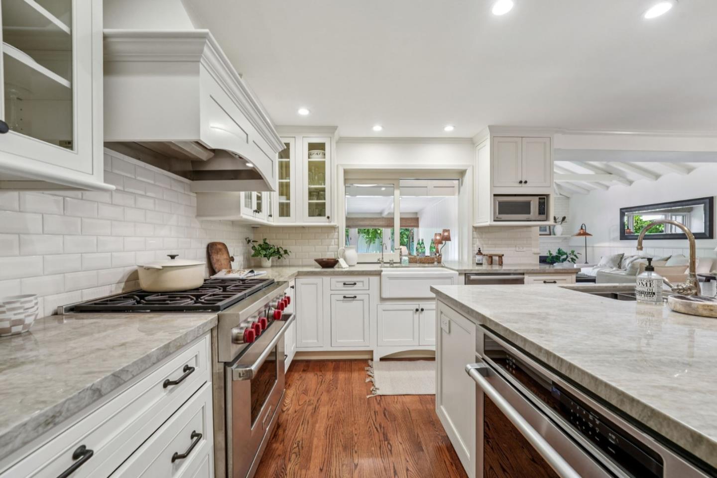 Detail Gallery Image 29 of 86 For 1714 Sweetbriar Dr, San Jose,  CA 95125 - 4 Beds | 2/1 Baths
