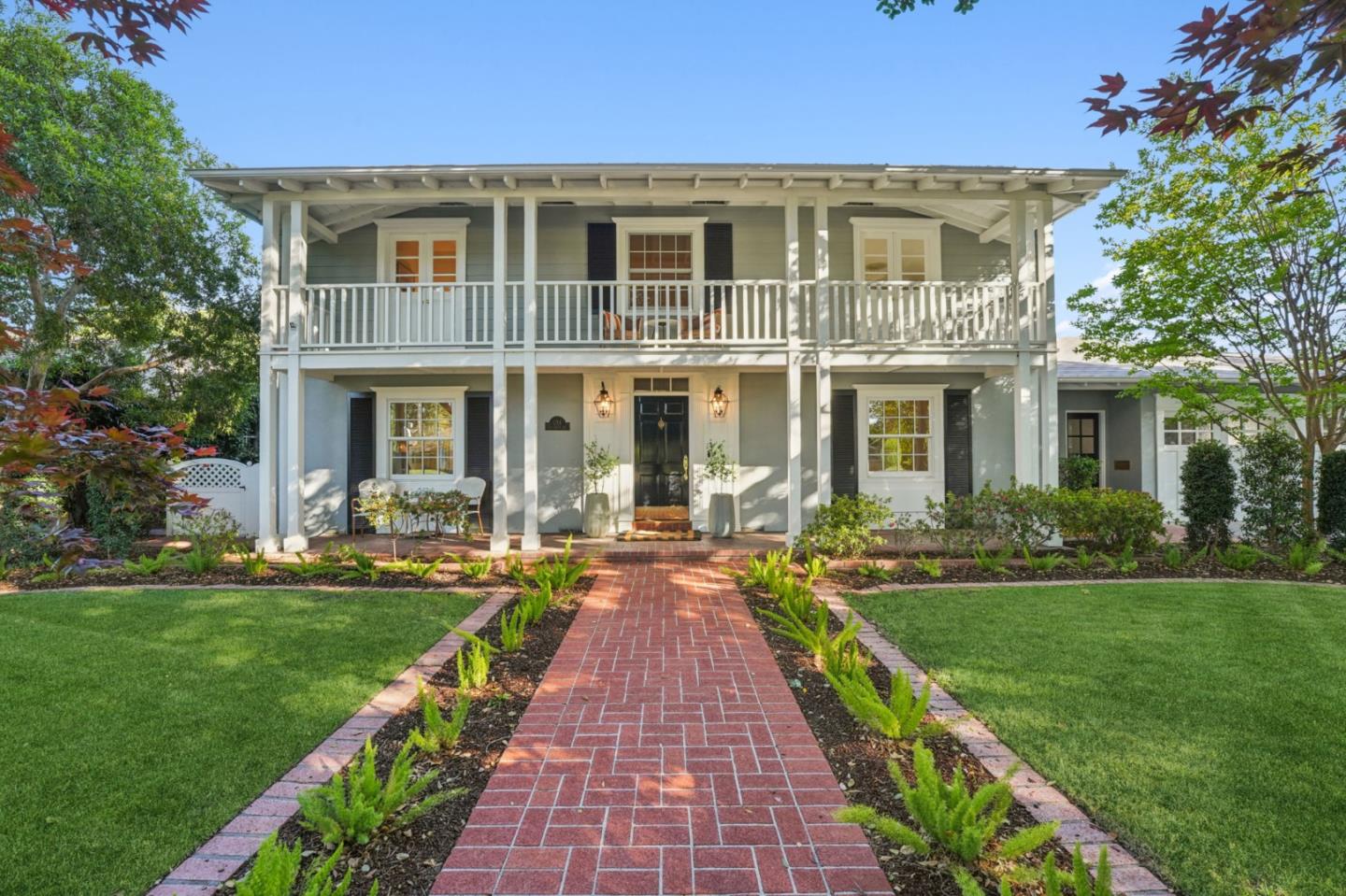 Detail Gallery Image 3 of 86 For 1714 Sweetbriar Dr, San Jose,  CA 95125 - 4 Beds | 2/1 Baths