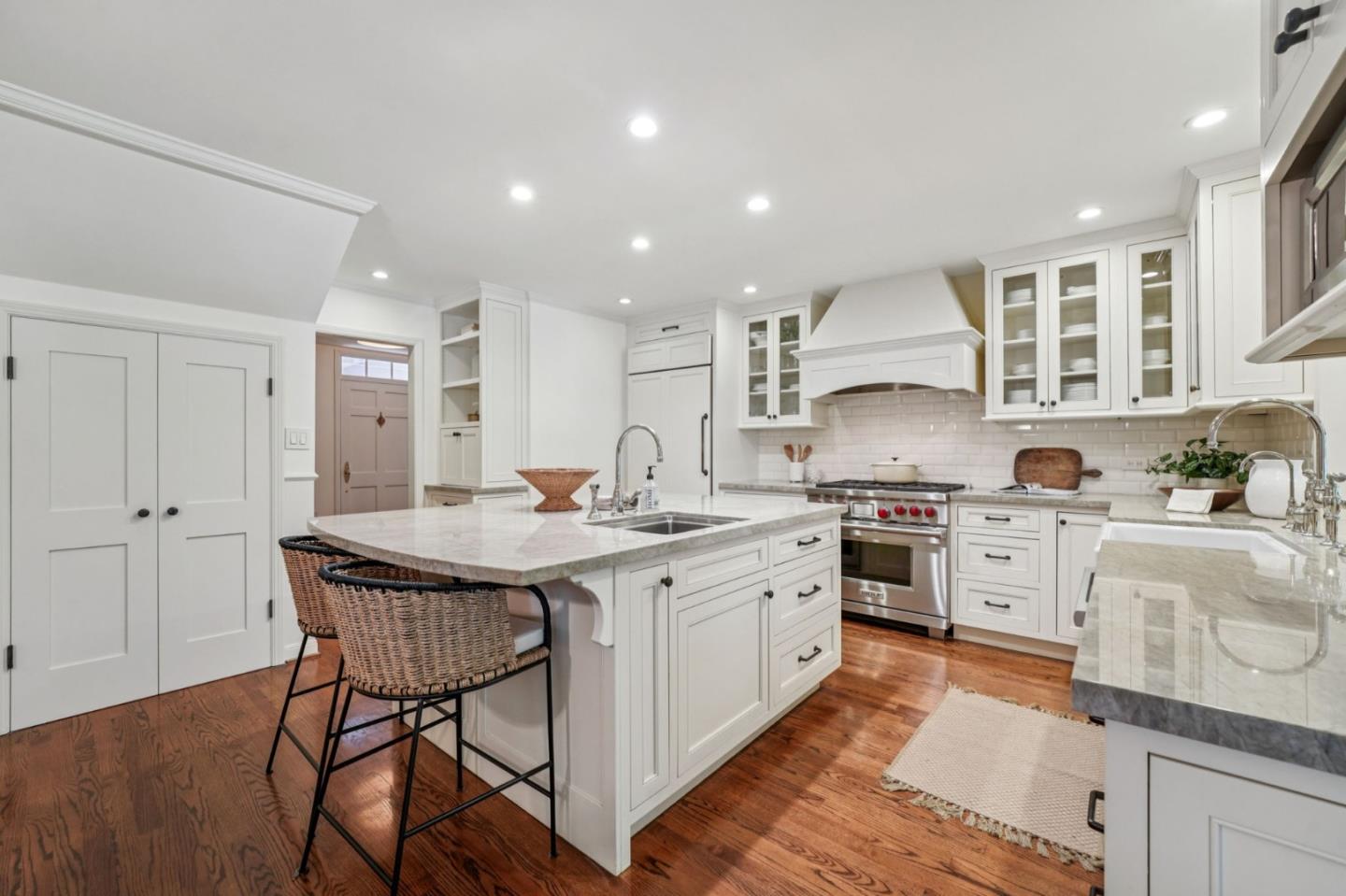 Detail Gallery Image 34 of 86 For 1714 Sweetbriar Dr, San Jose,  CA 95125 - 4 Beds | 2/1 Baths
