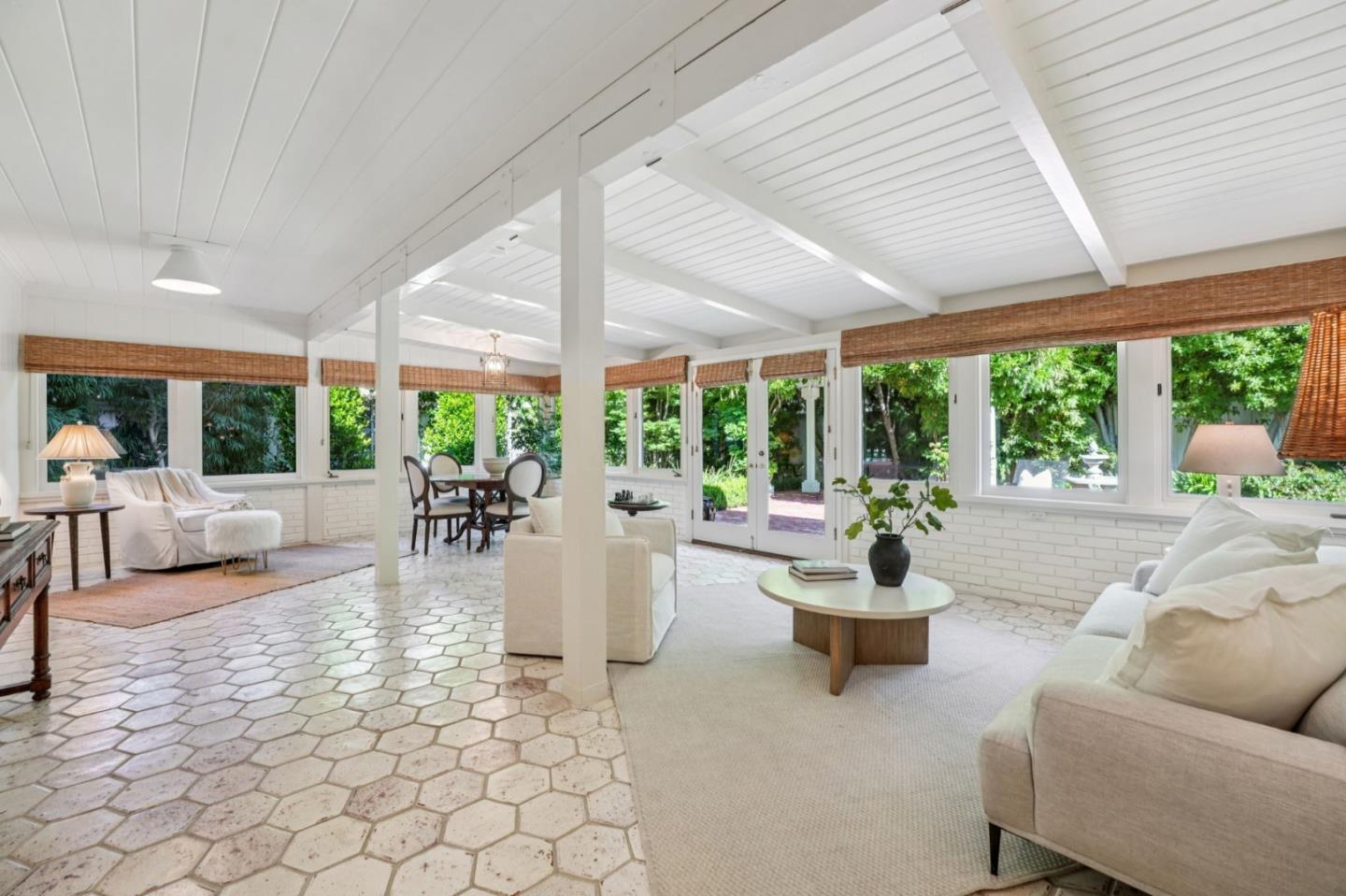 Detail Gallery Image 35 of 86 For 1714 Sweetbriar Dr, San Jose,  CA 95125 - 4 Beds | 2/1 Baths