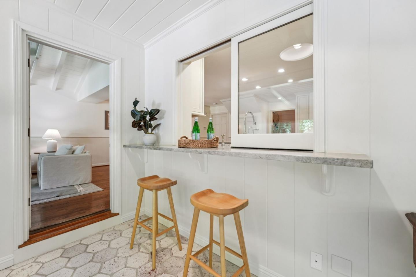 Detail Gallery Image 40 of 86 For 1714 Sweetbriar Dr, San Jose,  CA 95125 - 4 Beds | 2/1 Baths