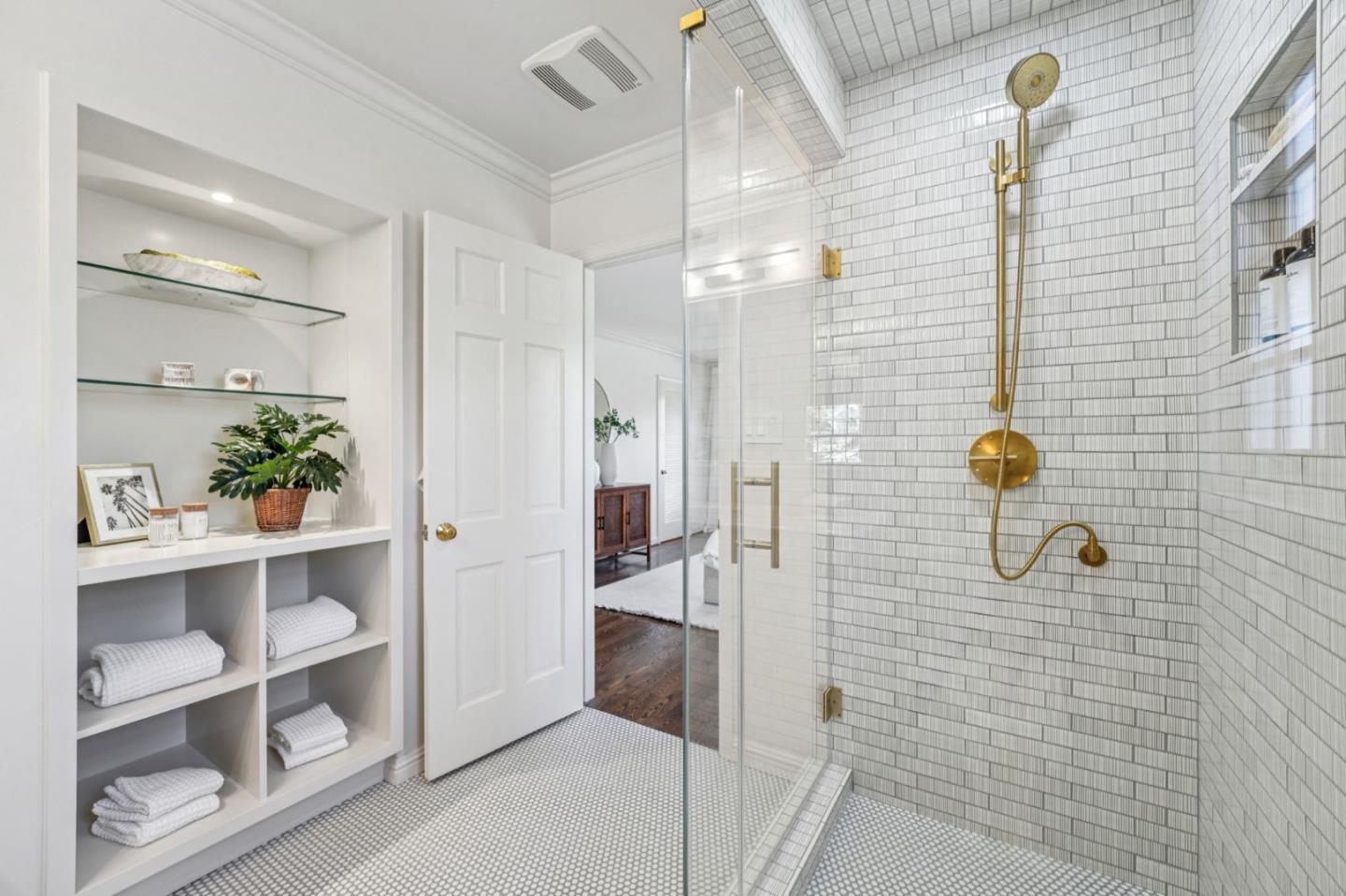 Detail Gallery Image 48 of 86 For 1714 Sweetbriar Dr, San Jose,  CA 95125 - 4 Beds | 2/1 Baths