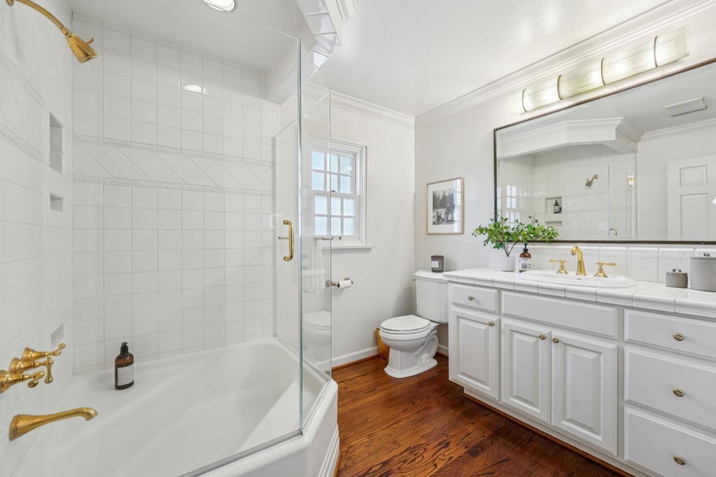 Detail Gallery Image 61 of 86 For 1714 Sweetbriar Dr, San Jose,  CA 95125 - 4 Beds | 2/1 Baths