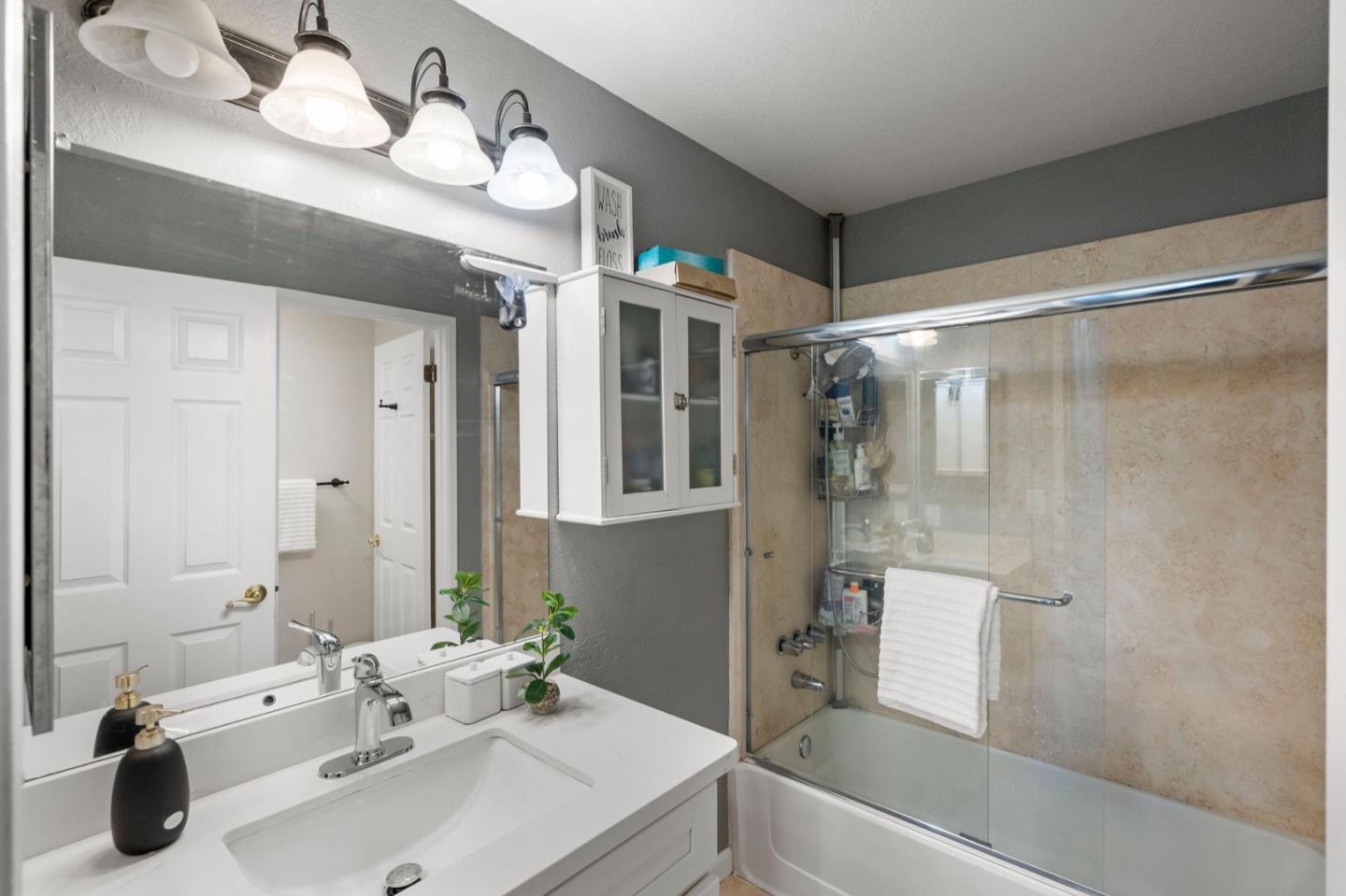 Detail Gallery Image 16 of 24 For 874 Cherry Glen Cir #111,  Fremont,  CA 94536 - 2 Beds | 2 Baths