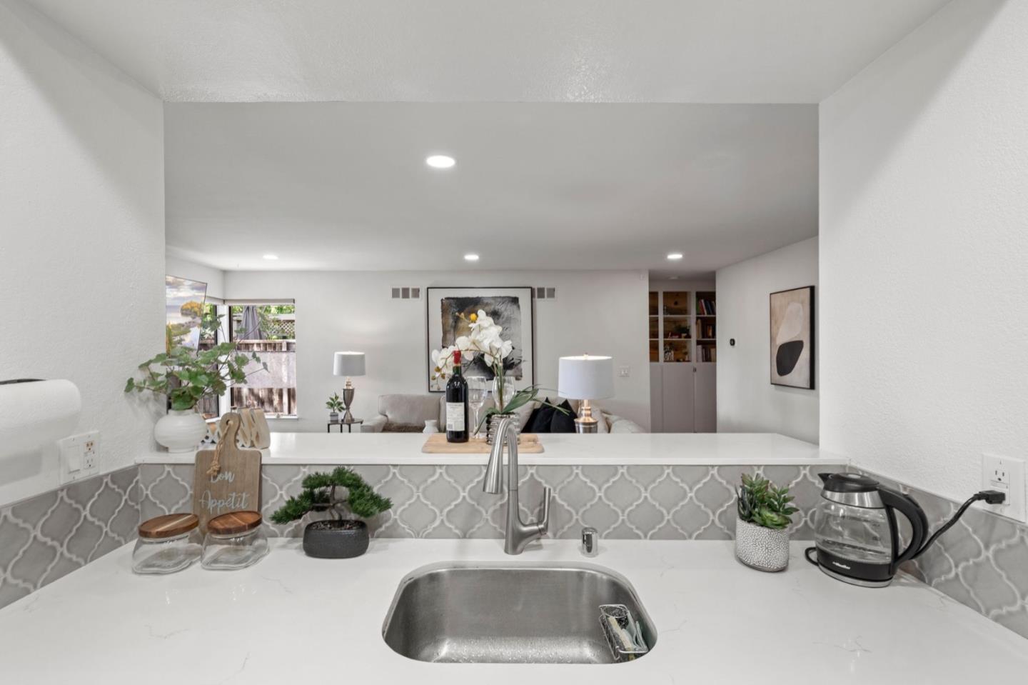 Detail Gallery Image 8 of 24 For 874 Cherry Glen Cir #111,  Fremont,  CA 94536 - 2 Beds | 2 Baths
