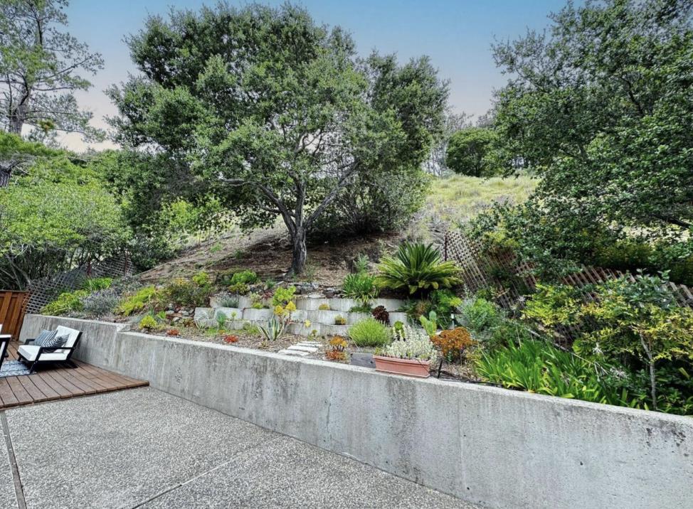 Detail Gallery Image 14 of 22 For 1008 Porto Marino Dr, San Carlos,  CA 94070 - 4 Beds | 3/1 Baths