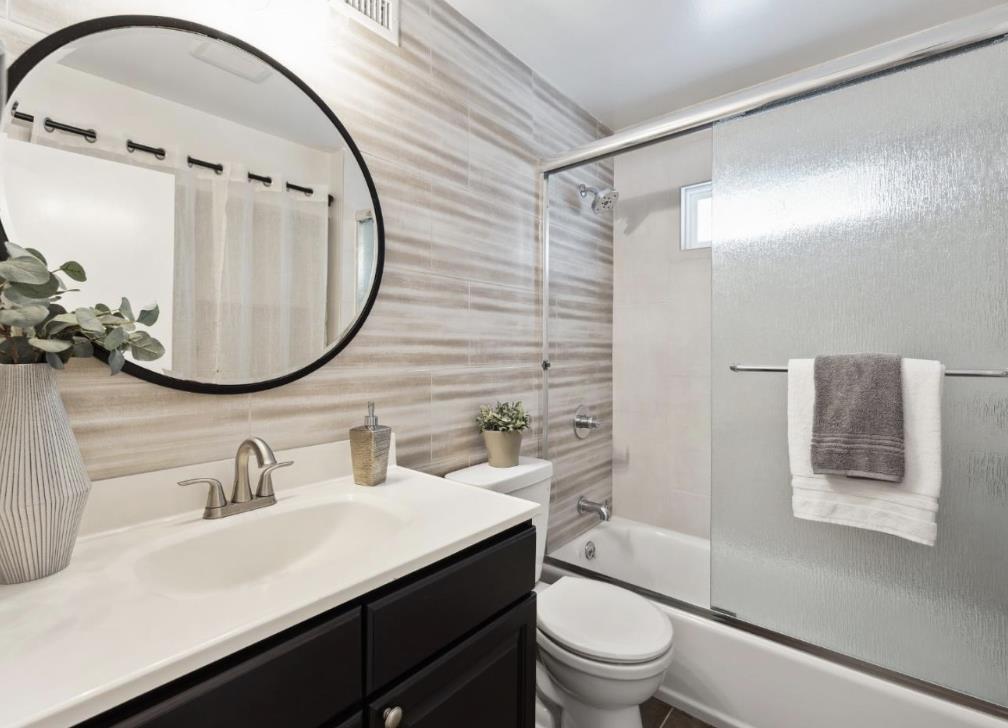 Detail Gallery Image 15 of 22 For 1008 Porto Marino Dr, San Carlos,  CA 94070 - 4 Beds | 3/1 Baths