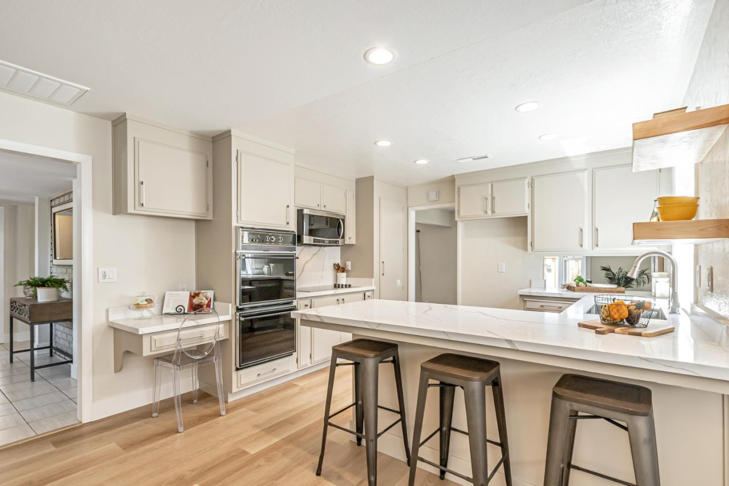 Detail Gallery Image 19 of 52 For 5631 Glen Haven Ct, San Jose,  CA 95129 - 3 Beds | 2 Baths