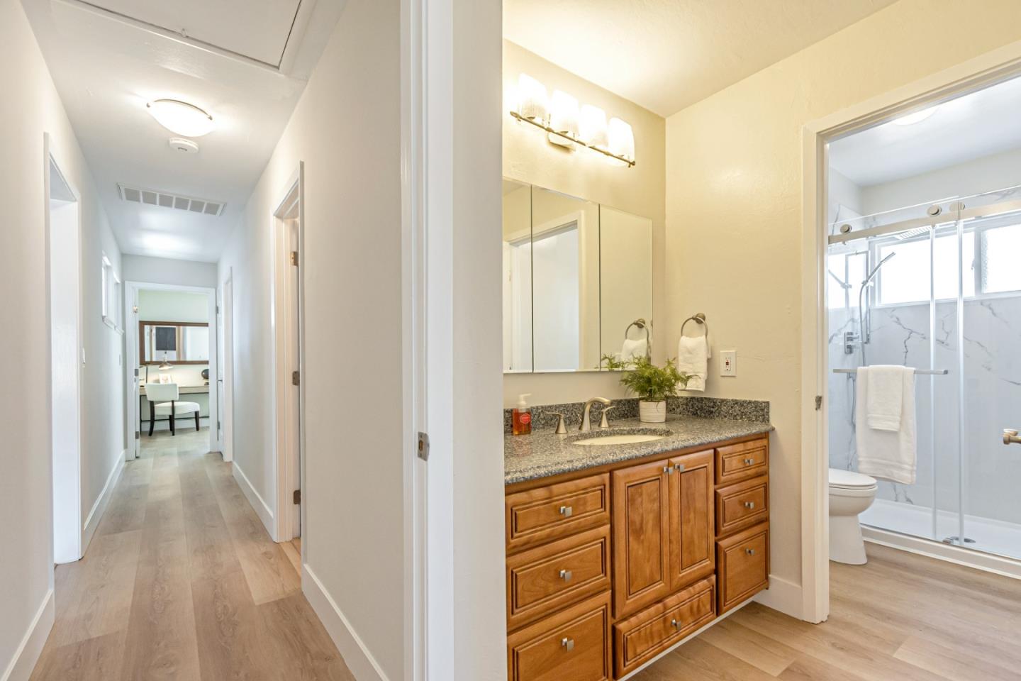 Detail Gallery Image 39 of 52 For 5631 Glen Haven Ct, San Jose,  CA 95129 - 3 Beds | 2 Baths