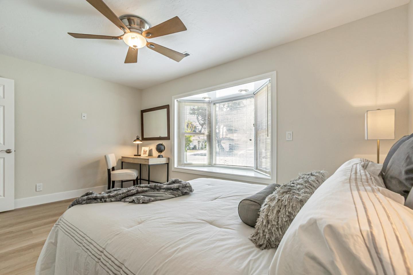 Detail Gallery Image 41 of 52 For 5631 Glen Haven Ct, San Jose,  CA 95129 - 3 Beds | 2 Baths