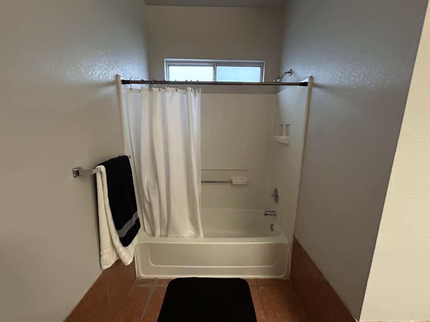 Detail Gallery Image 23 of 30 For 254 Driftwood Ave, Los Banos,  CA 93635 - 3 Beds | 2 Baths