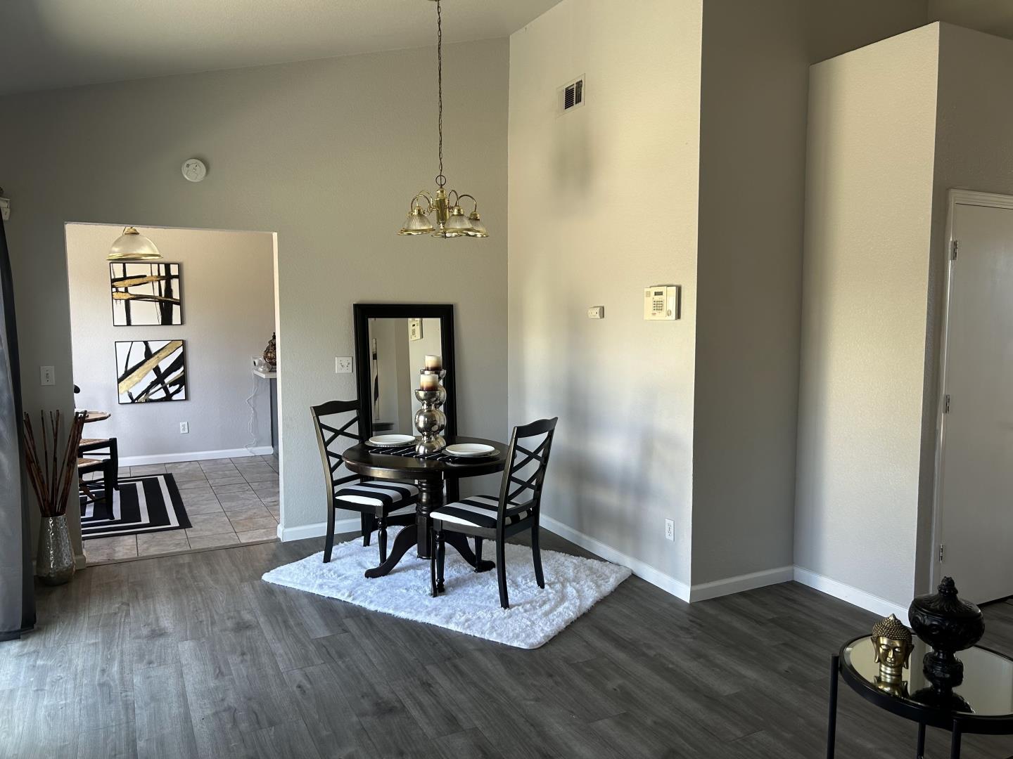 Detail Gallery Image 7 of 30 For 254 Driftwood Ave, Los Banos,  CA 93635 - 3 Beds | 2 Baths