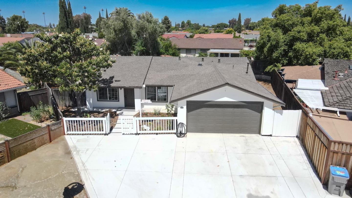 Detail Gallery Image 1 of 50 For 449 Chilberg Ct, San Jose,  CA 95133 - 4 Beds | 2 Baths