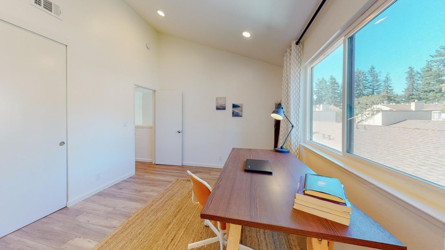 Detail Gallery Image 27 of 36 For 2 Morning Sun Ct, Mountain View,  CA 94043 - 2 Beds | 1/1 Baths