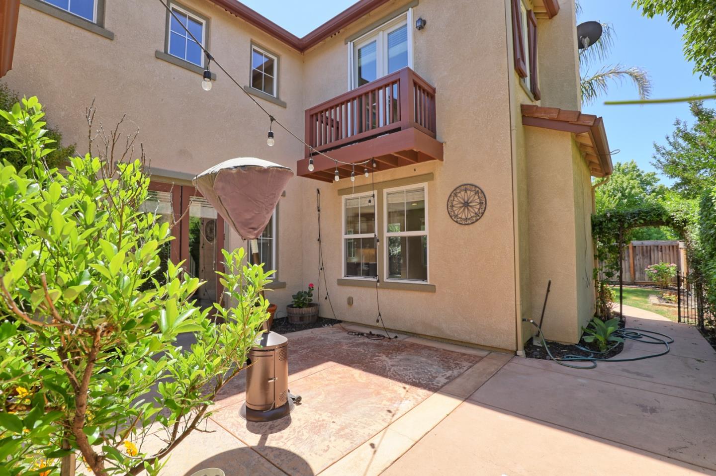 Detail Gallery Image 26 of 57 For 1250 Sunrise Dr, Gilroy,  CA 95020 - 5 Beds | 3 Baths