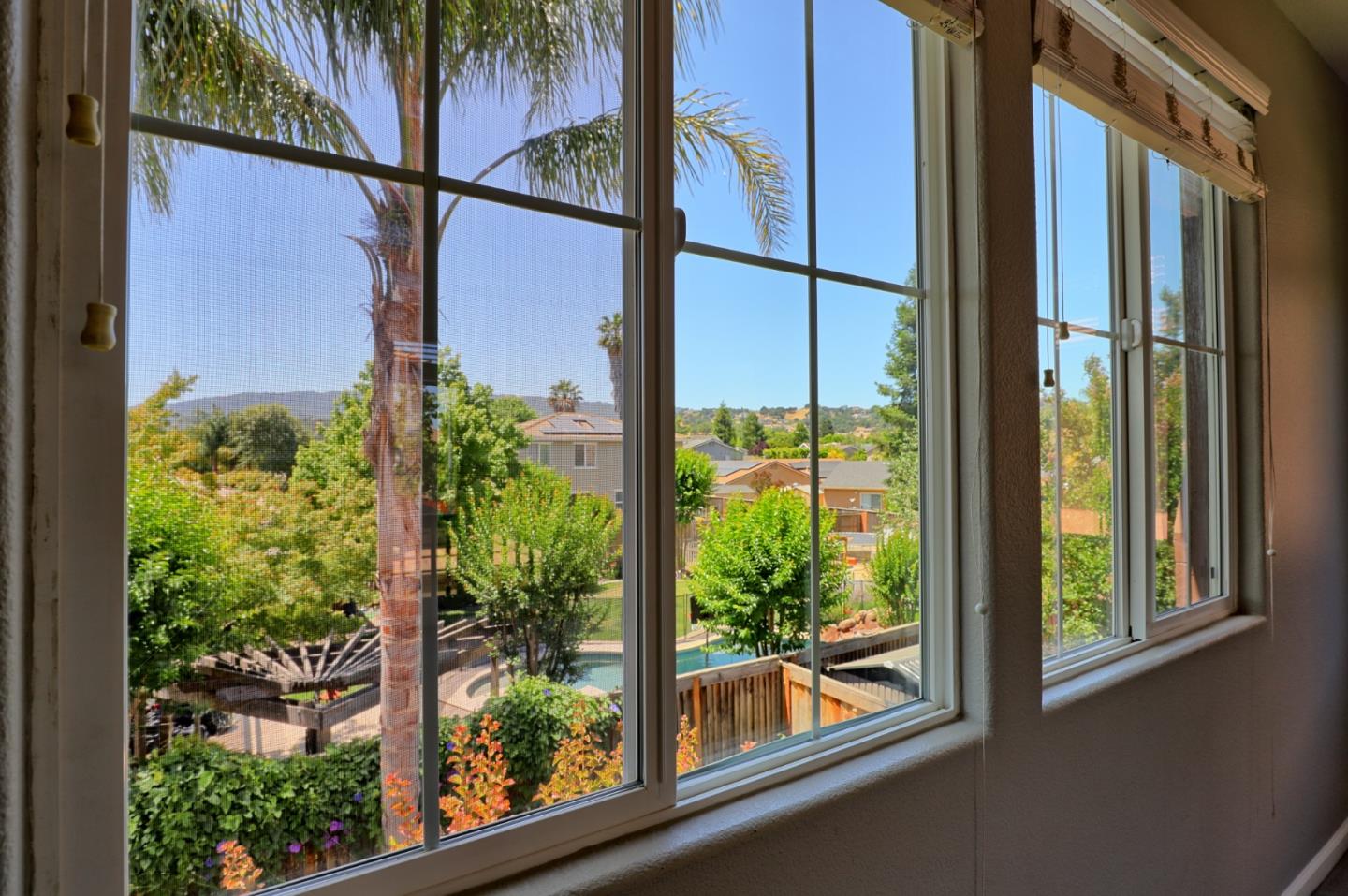 Detail Gallery Image 44 of 57 For 1250 Sunrise Dr, Gilroy,  CA 95020 - 5 Beds | 3 Baths