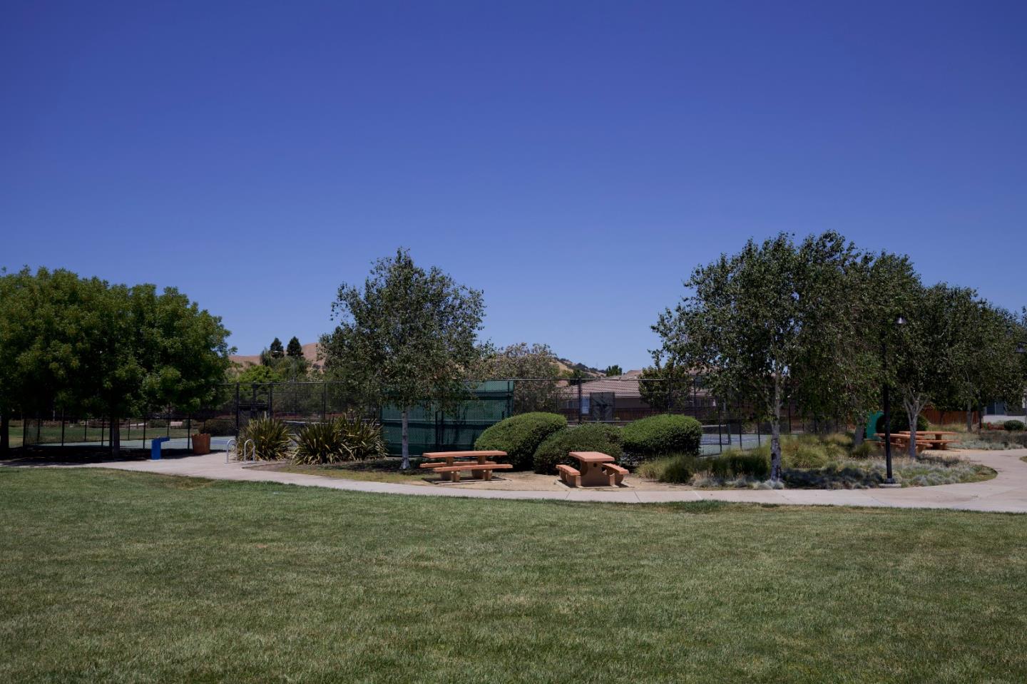Detail Gallery Image 52 of 57 For 1250 Sunrise Dr, Gilroy,  CA 95020 - 5 Beds | 3 Baths