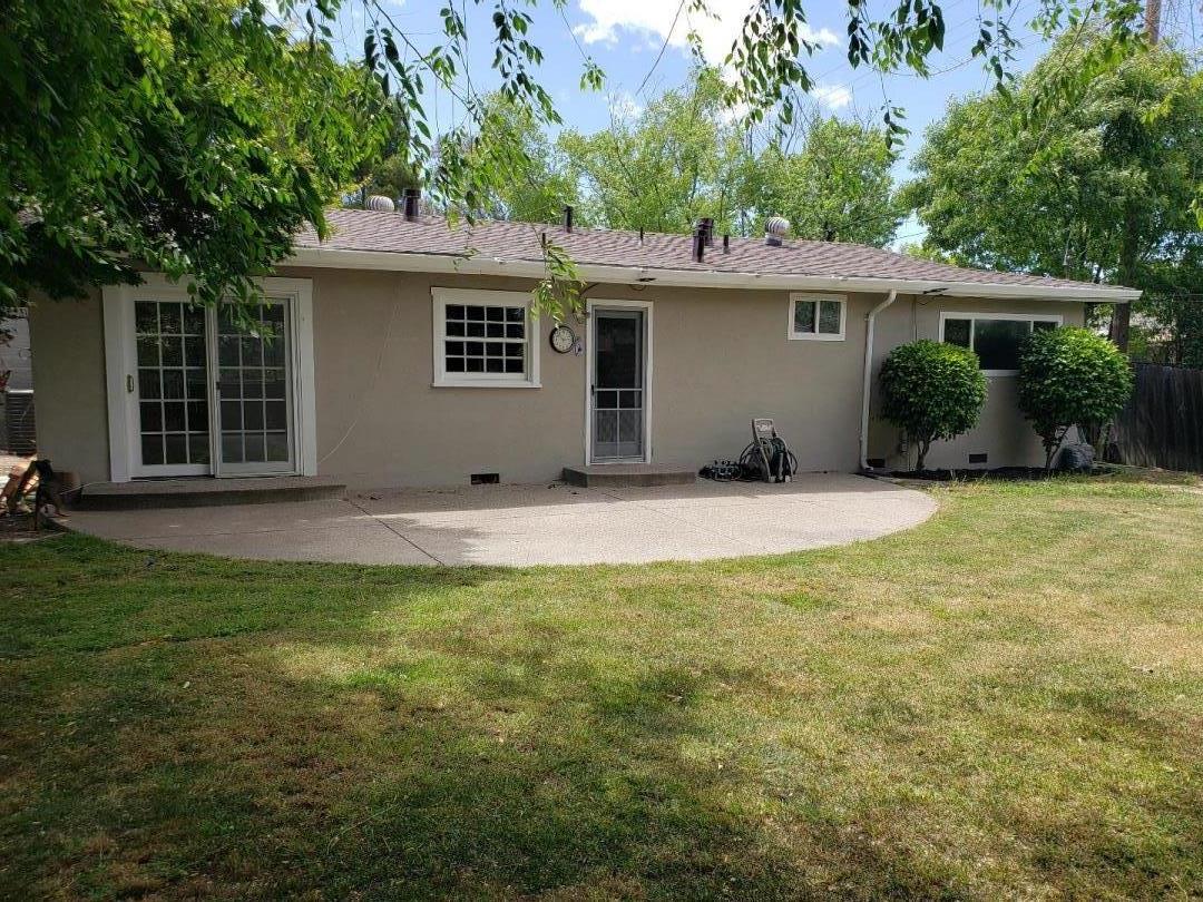 Detail Gallery Image 5 of 7 For 408 Casita Ct, San Jose,  CA 95129 - 3 Beds | 2 Baths