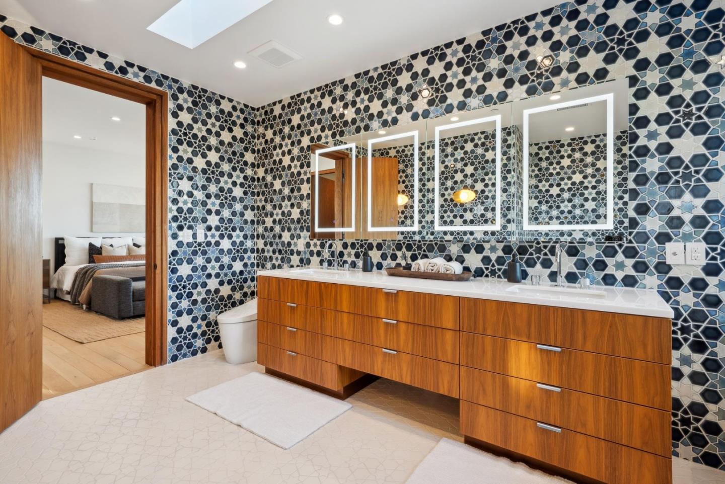 Detail Gallery Image 47 of 107 For 855 Darrell Rd, Hillsborough,  CA 94010 - 5 Beds | 5/1 Baths