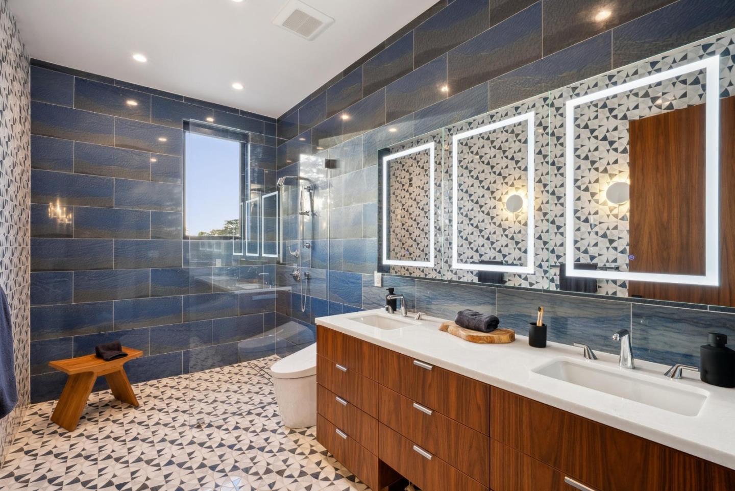 Detail Gallery Image 57 of 107 For 855 Darrell Rd, Hillsborough,  CA 94010 - 5 Beds | 5/1 Baths