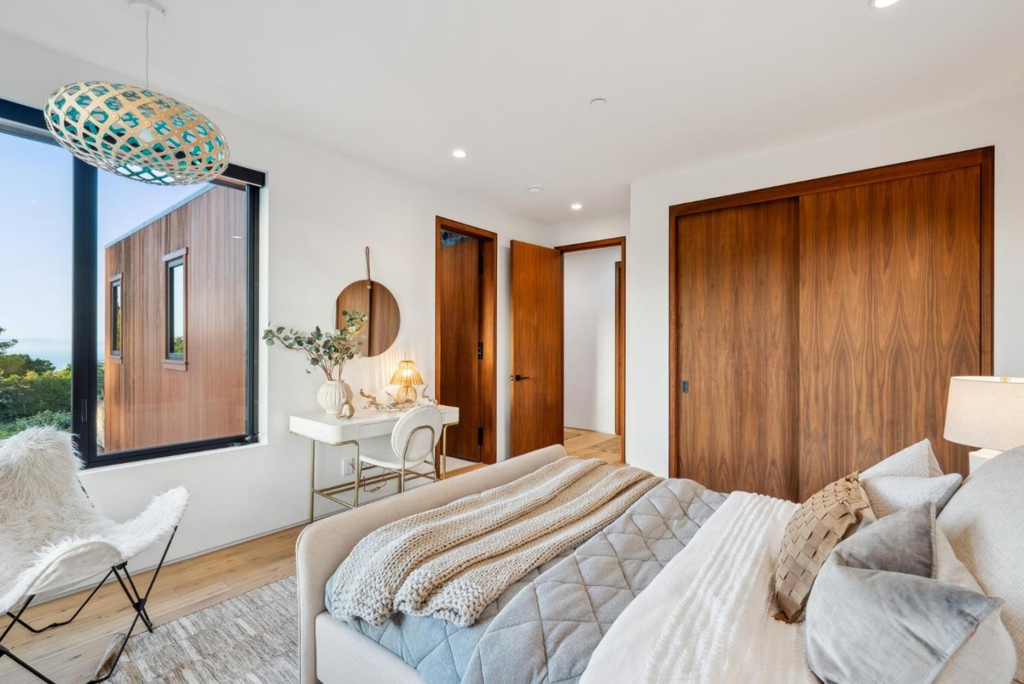 Detail Gallery Image 62 of 107 For 855 Darrell Rd, Hillsborough,  CA 94010 - 5 Beds | 5/1 Baths