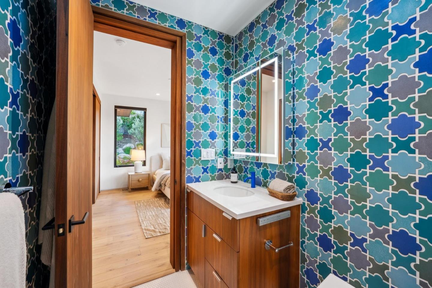 Detail Gallery Image 65 of 107 For 855 Darrell Rd, Hillsborough,  CA 94010 - 5 Beds | 5/1 Baths