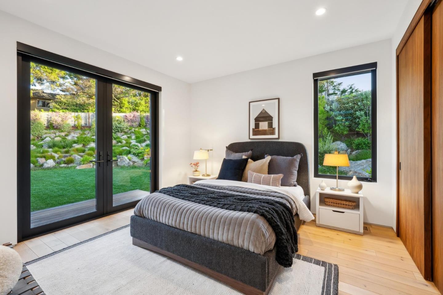 Detail Gallery Image 66 of 107 For 855 Darrell Rd, Hillsborough,  CA 94010 - 5 Beds | 5/1 Baths