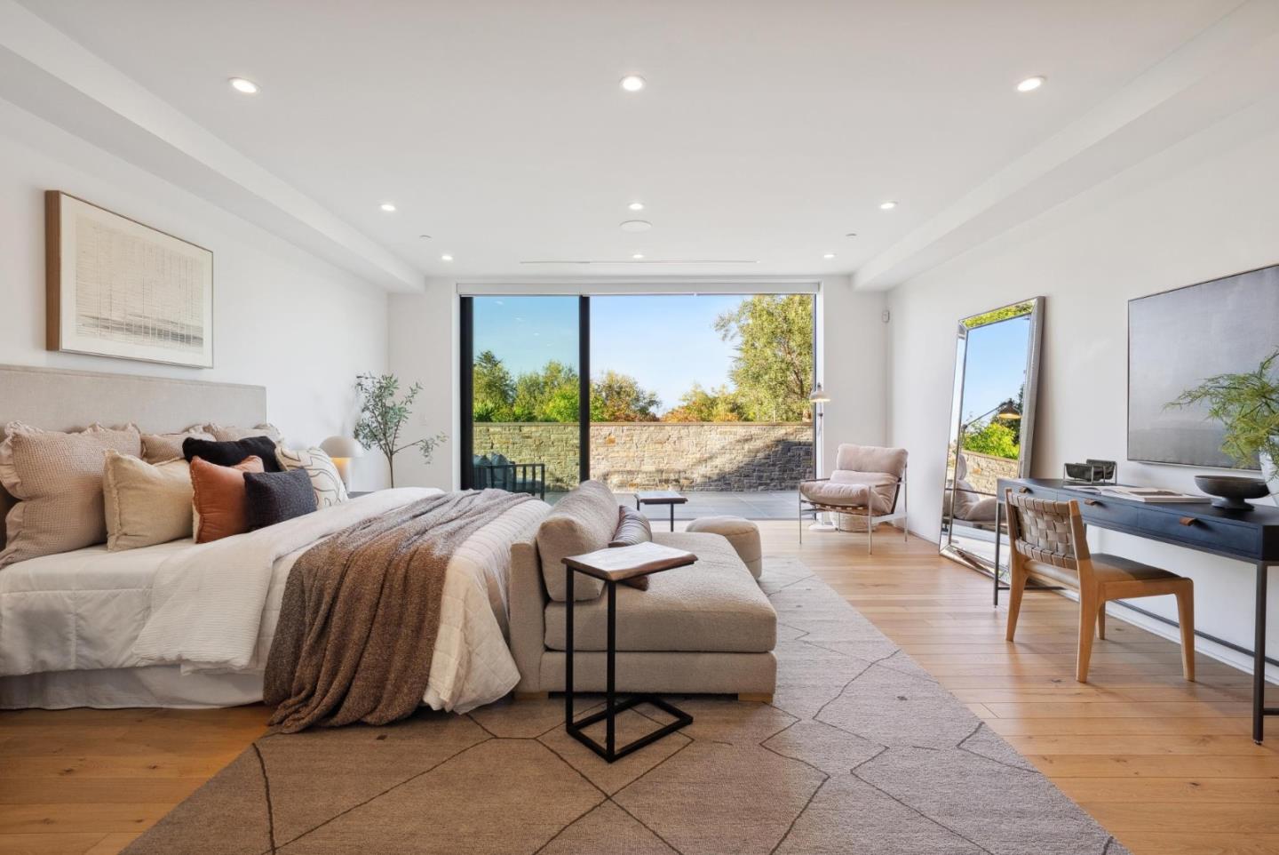 Detail Gallery Image 79 of 107 For 855 Darrell Rd, Hillsborough,  CA 94010 - 5 Beds | 5/1 Baths