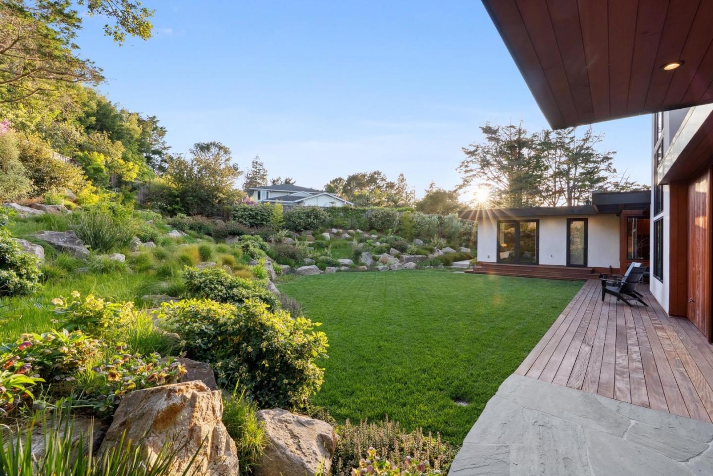 Detail Gallery Image 86 of 107 For 855 Darrell Rd, Hillsborough,  CA 94010 - 5 Beds | 5/1 Baths