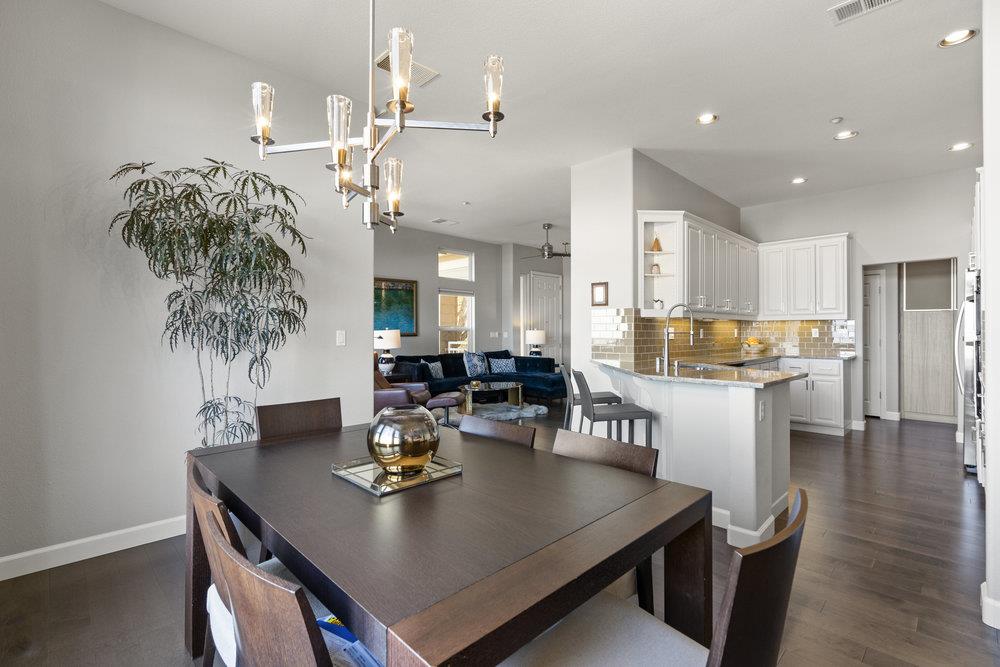 Detail Gallery Image 13 of 57 For 132 Cliff Swallow Ct, Brisbane,  CA 94005 - 2 Beds | 2 Baths