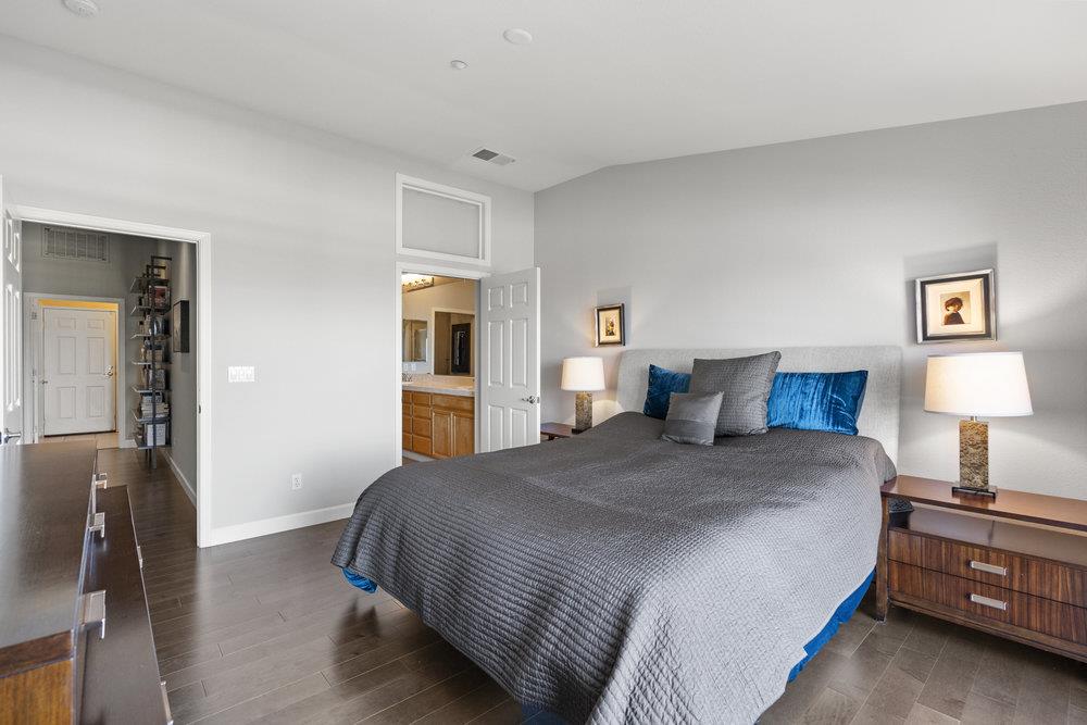 Detail Gallery Image 28 of 57 For 132 Cliff Swallow Ct, Brisbane,  CA 94005 - 2 Beds | 2 Baths