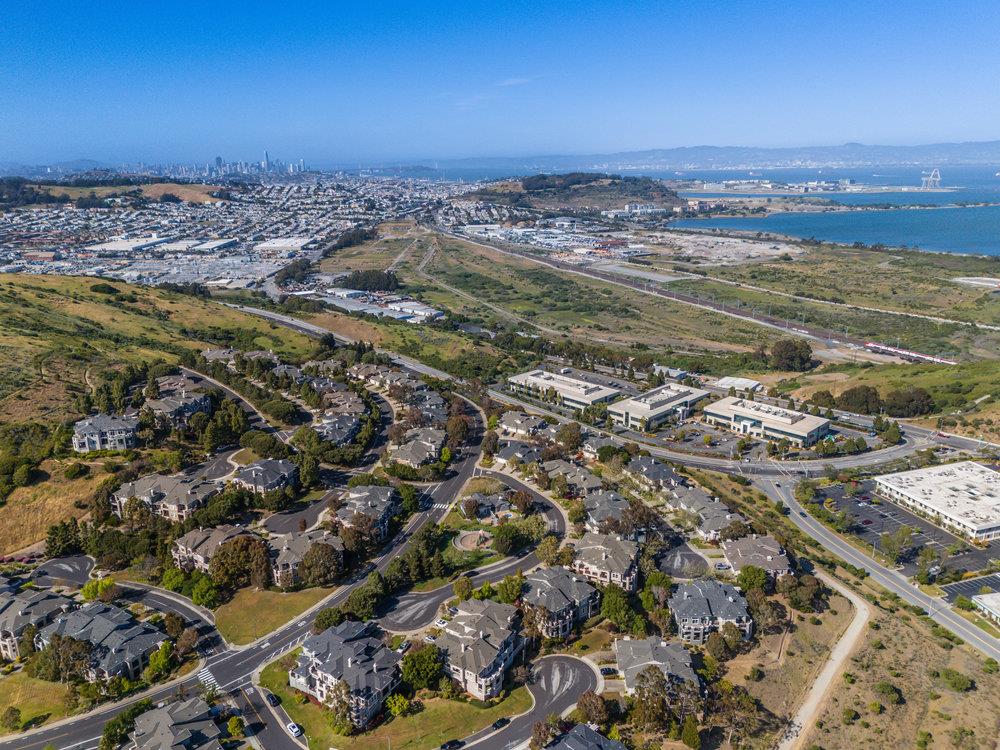 Detail Gallery Image 52 of 57 For 132 Cliff Swallow Ct, Brisbane,  CA 94005 - 2 Beds | 2 Baths