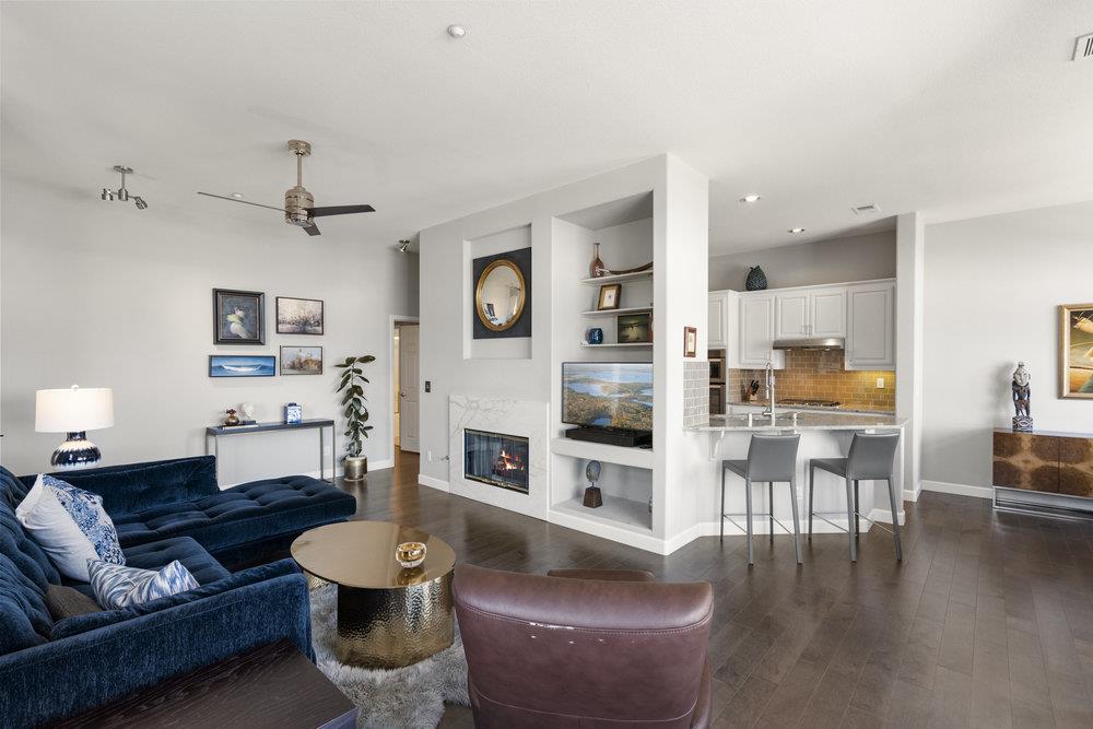 Detail Gallery Image 9 of 57 For 132 Cliff Swallow Ct, Brisbane,  CA 94005 - 2 Beds | 2 Baths